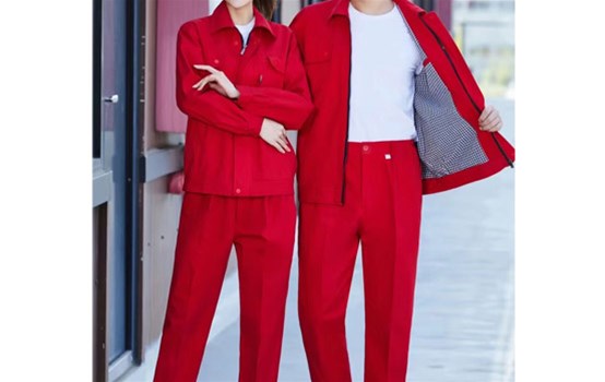 工作服定制不能只看外表质量哦
